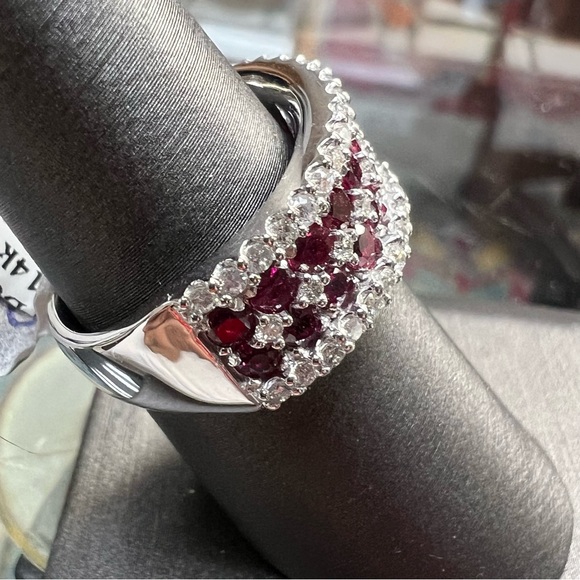 14k White Gold Diamond & Ruby Band Ring - Picture 7 of 7